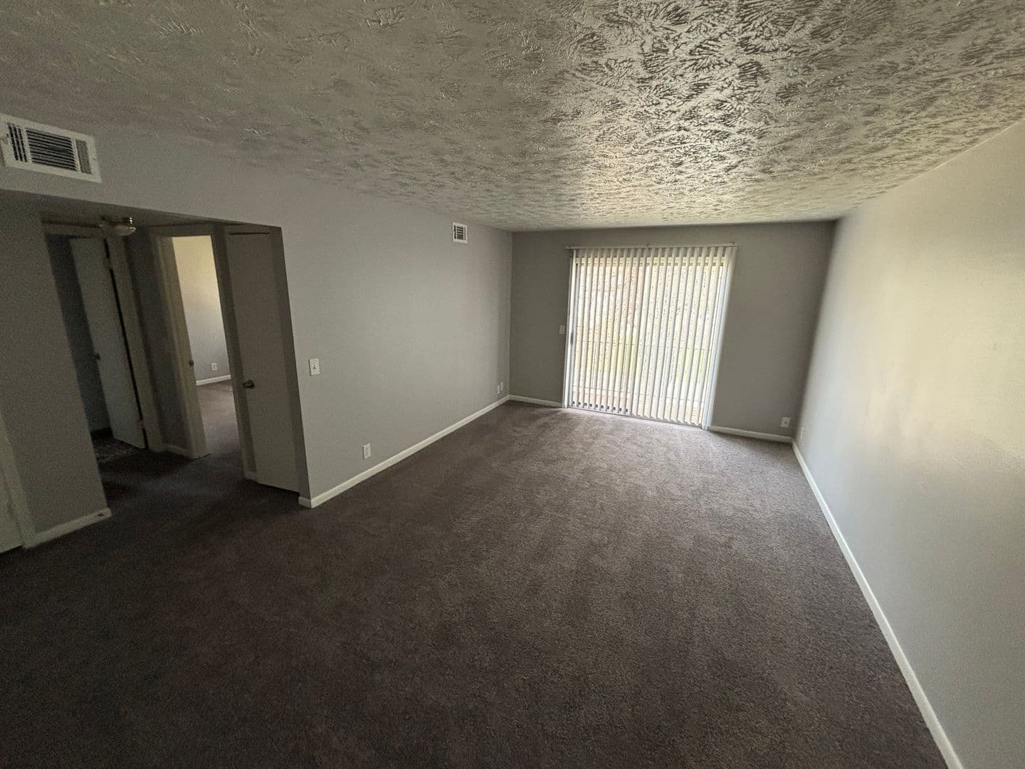 Omaha Apartment: 2303 Benson Gardens Blvd