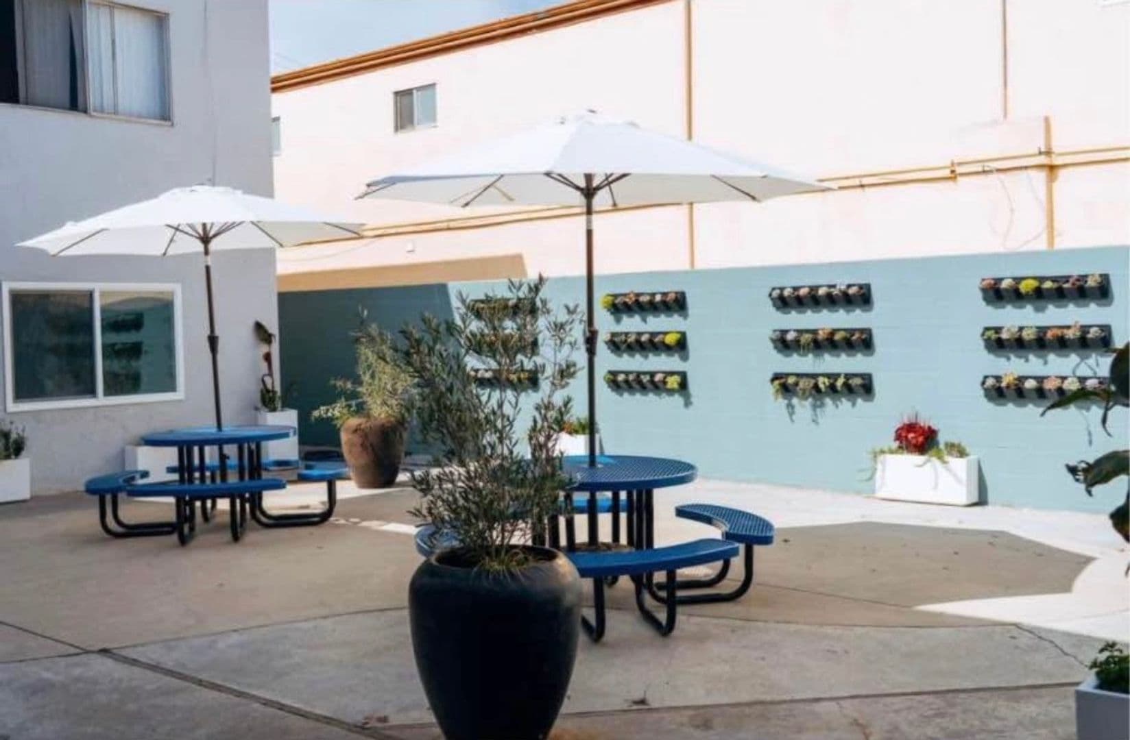Oxnard Apartment: 1340 Edgewood Way