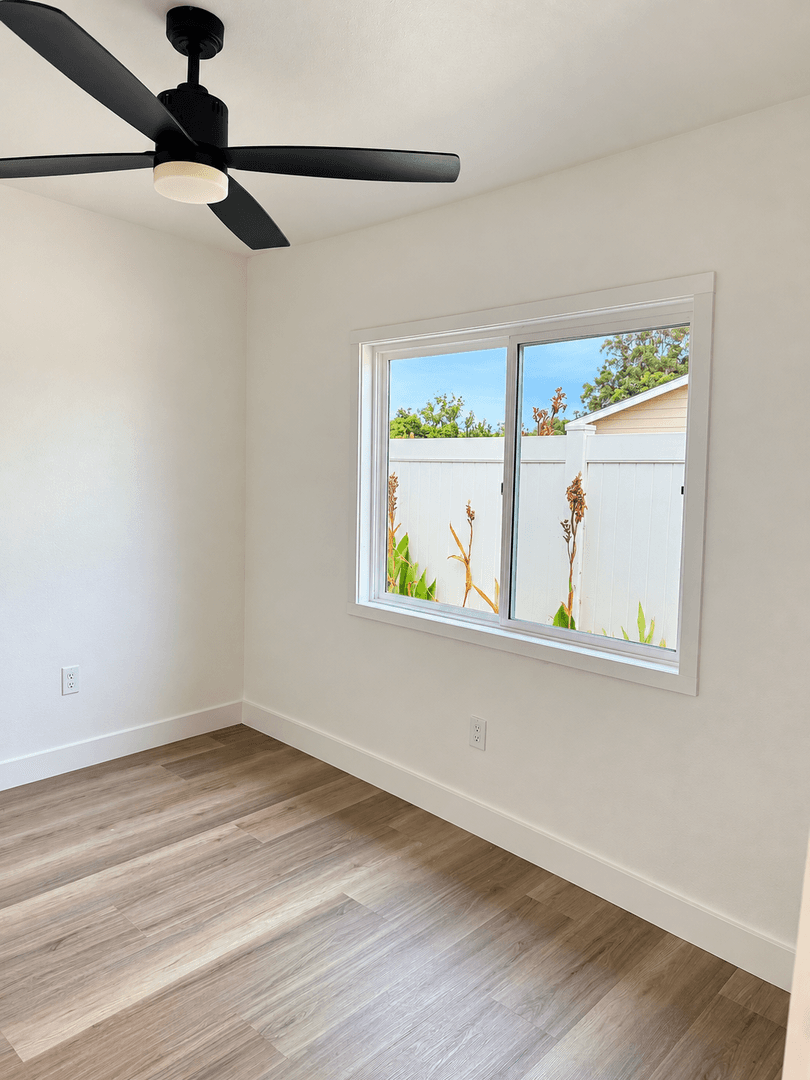 Santa Paula Apartment: 626 Acacia Rd.