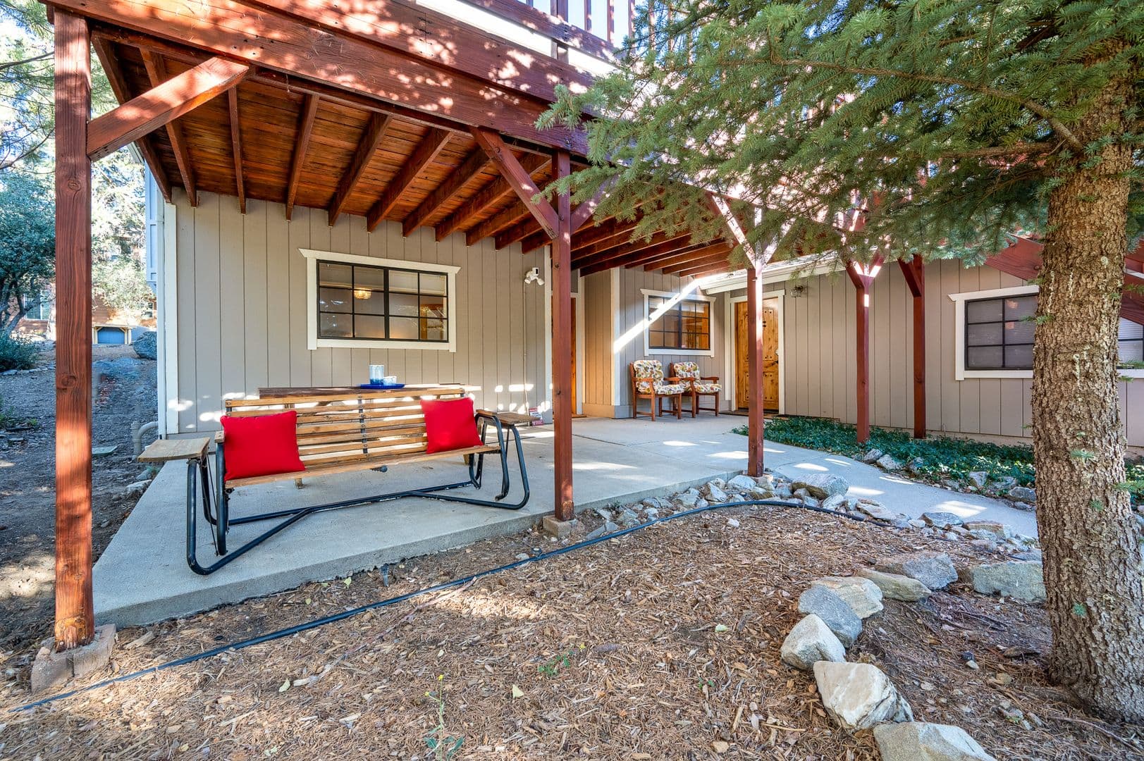 Pine Mountain Club House: 2216 Maplewood Way