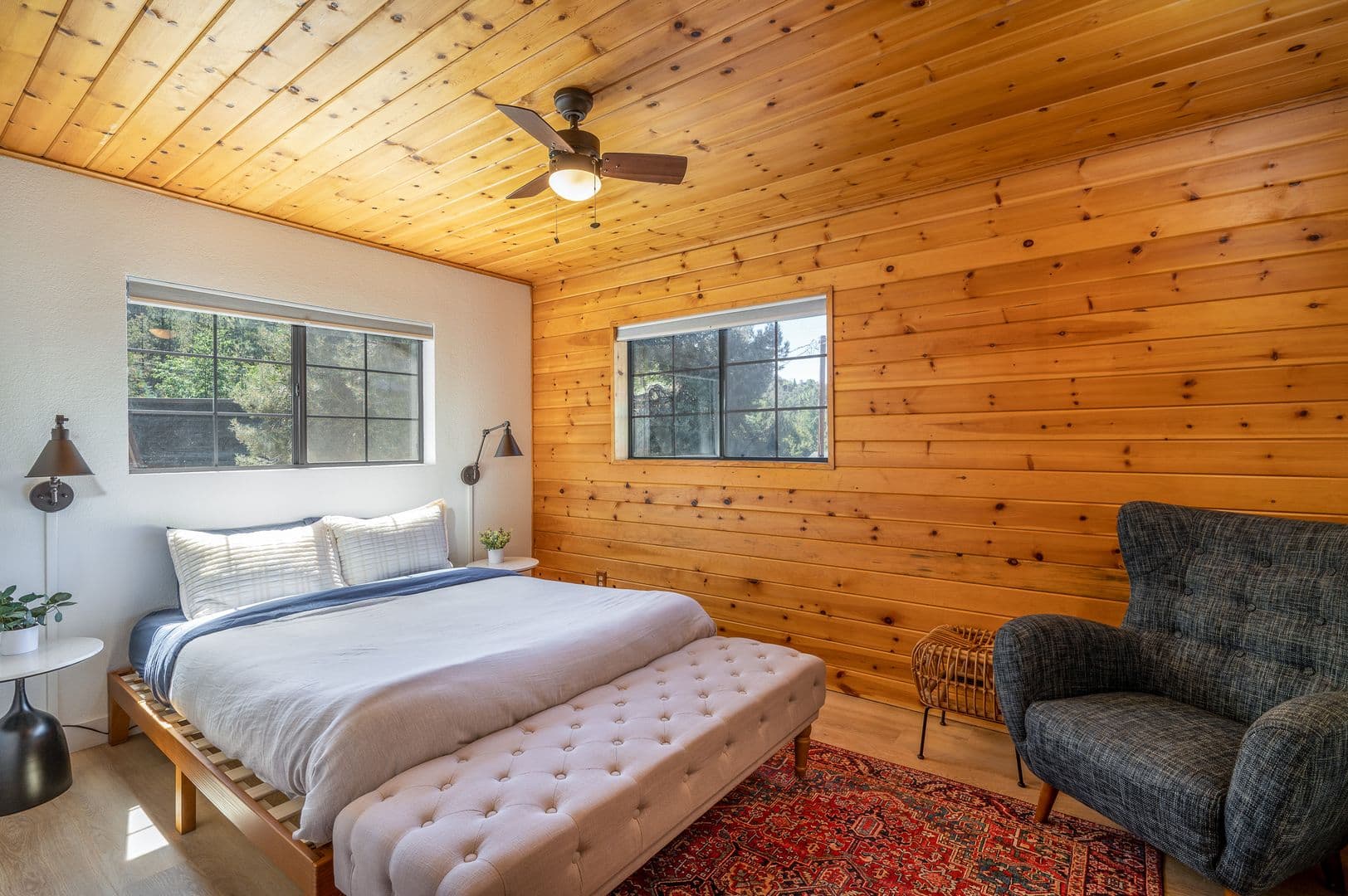 Pine Mountain Club House: 2216 Maplewood Way