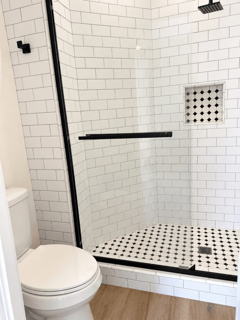 Santa Paula Apartment: 626 Acacia Rd.