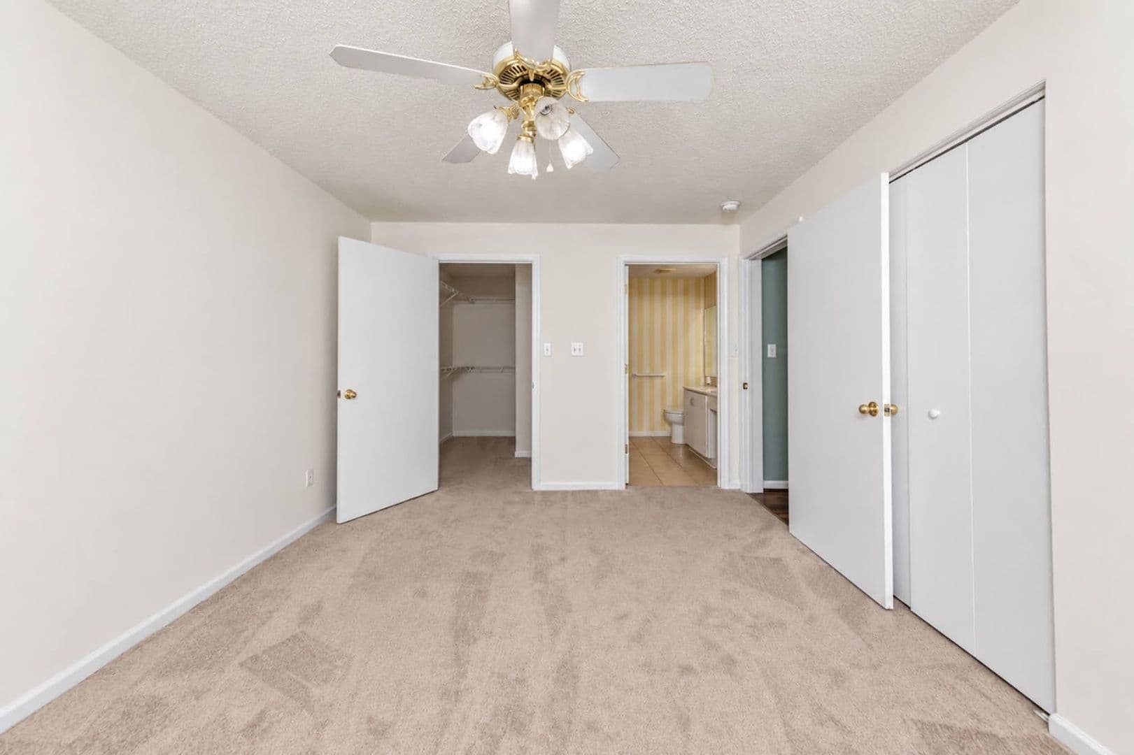 Williamsburg Condo: 534 Fairway Lookout