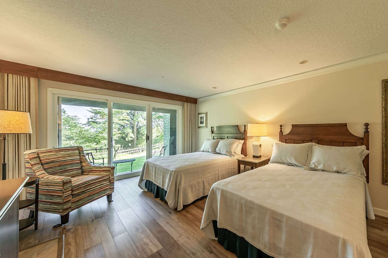 Williamsburg Condo: 707 Graves Ordinary