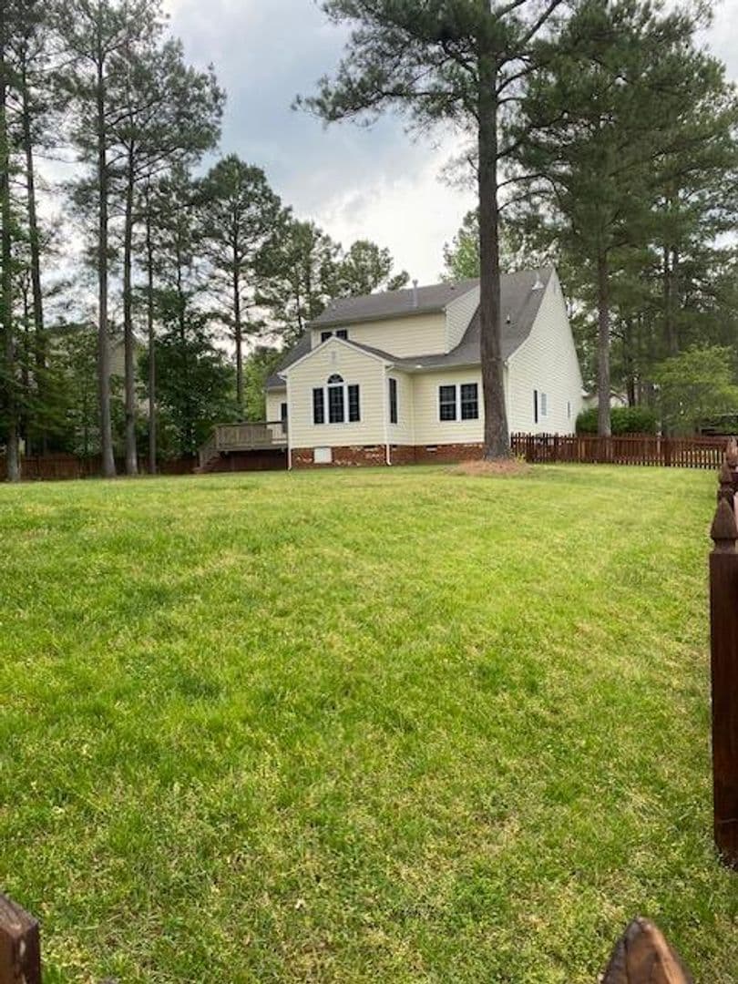 Providence Forge House: 11631 Winding River Rd.