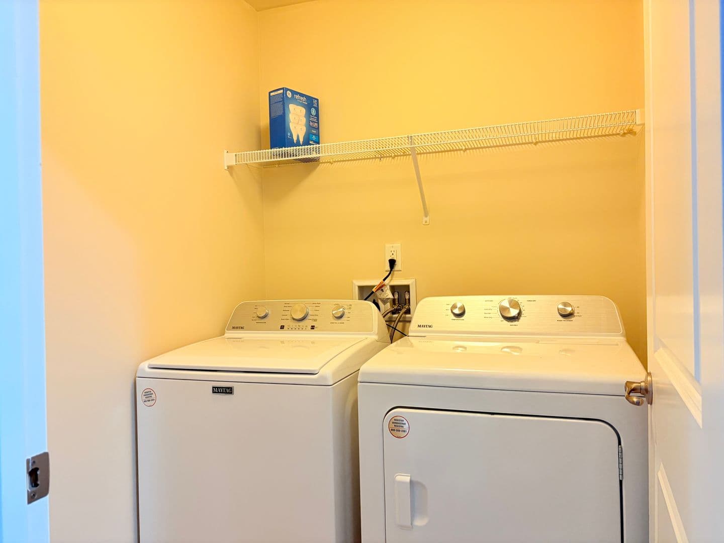 Yorktown Townhome: 104 Riva Court