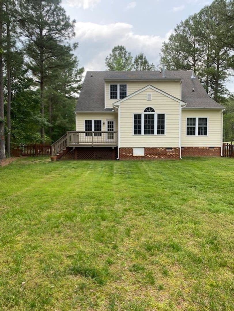 Providence Forge House: 11631 Winding River Rd.