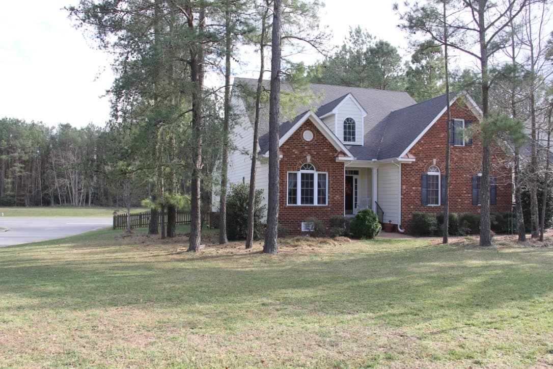 Providence Forge House: 11631 Winding River Rd.