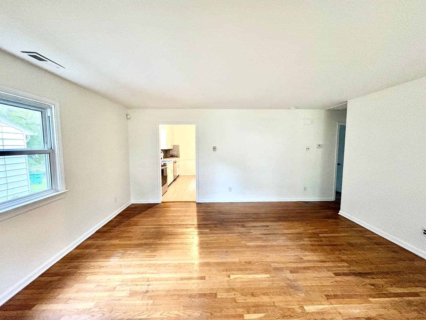 Henrico House: 201 Bridge Street