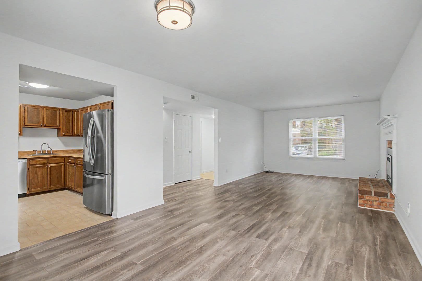 Williamsburg House: 285 Merrimac Trl #5