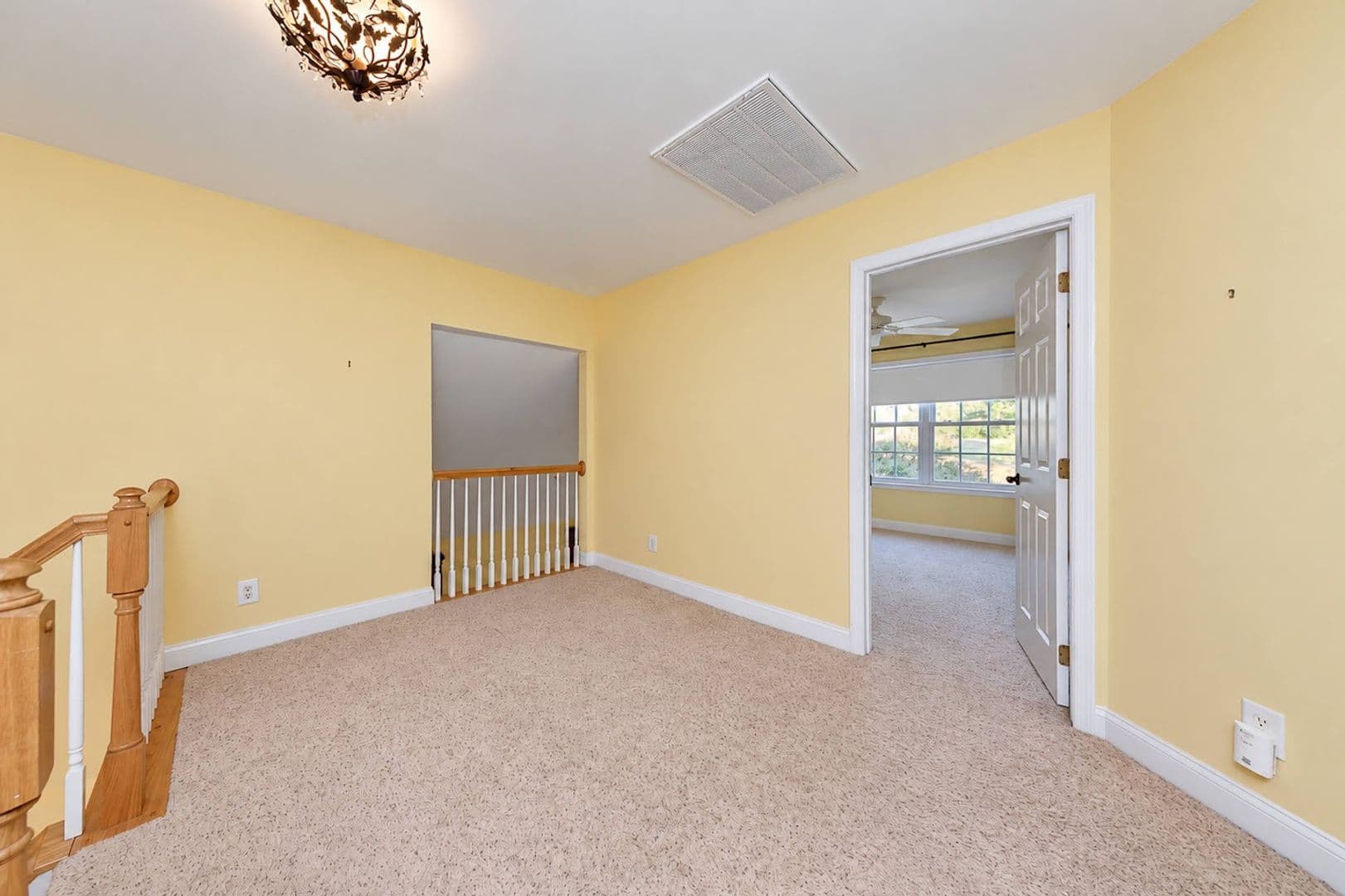 Williamsburg House: 6727 Evensong Lane