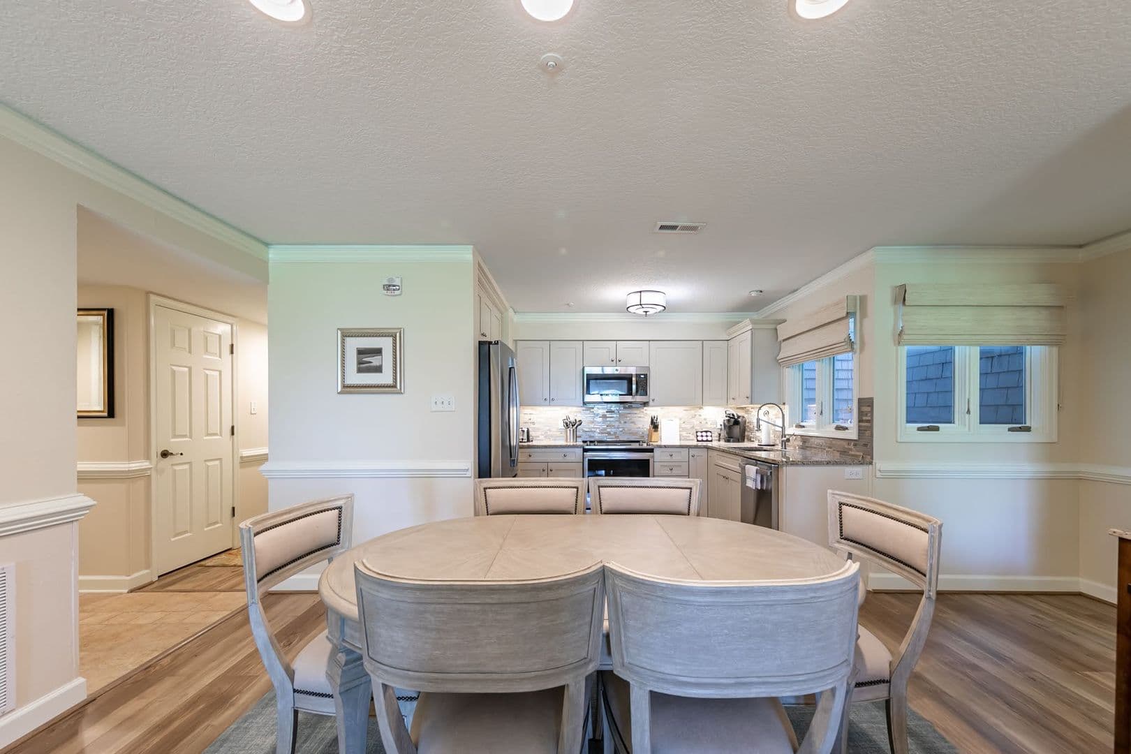 Williamsburg Condo: 707 Graves Ordinary