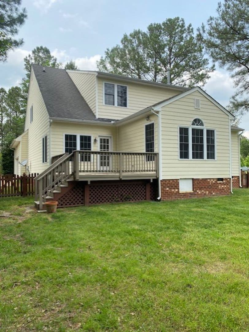 Providence Forge House: 11631 Winding River Rd.