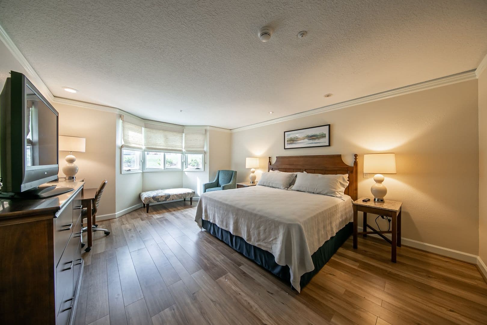 Williamsburg Condo: 707 Graves Ordinary
