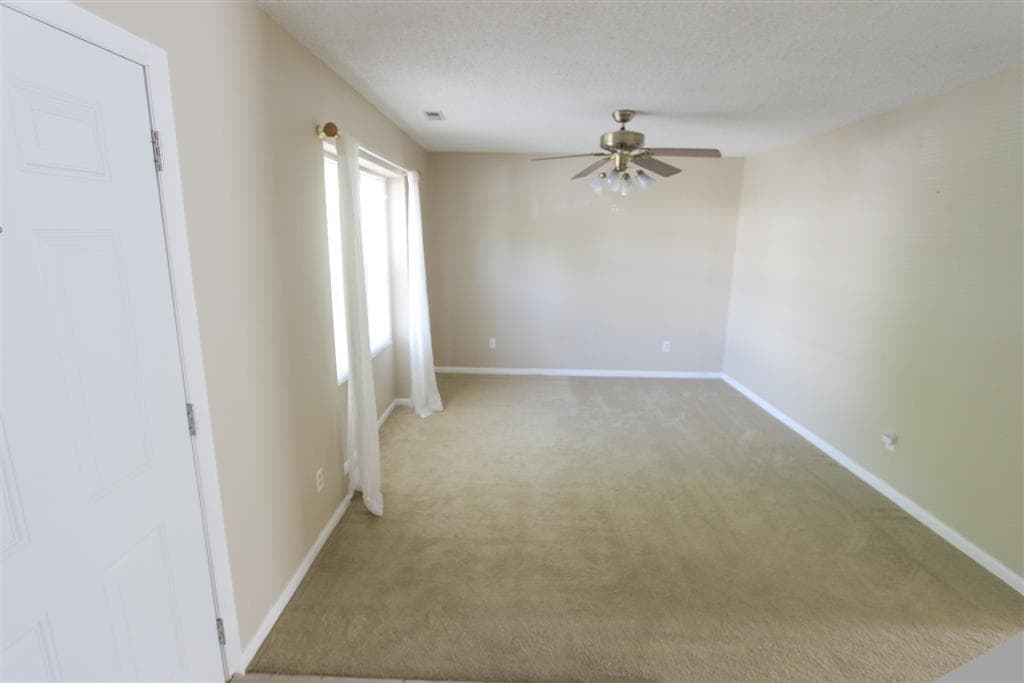 Williamsburg Townhome: 1006 London Company Way