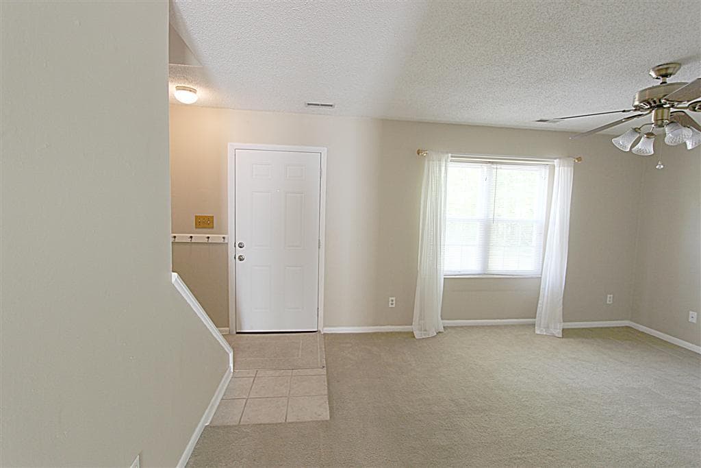 Williamsburg Townhome: 1006 London Company Way