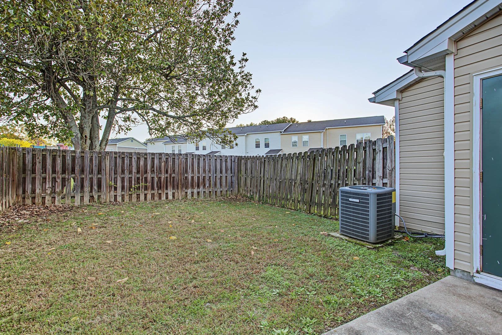 Williamsburg Townhome: 1964 Algonquin Trail