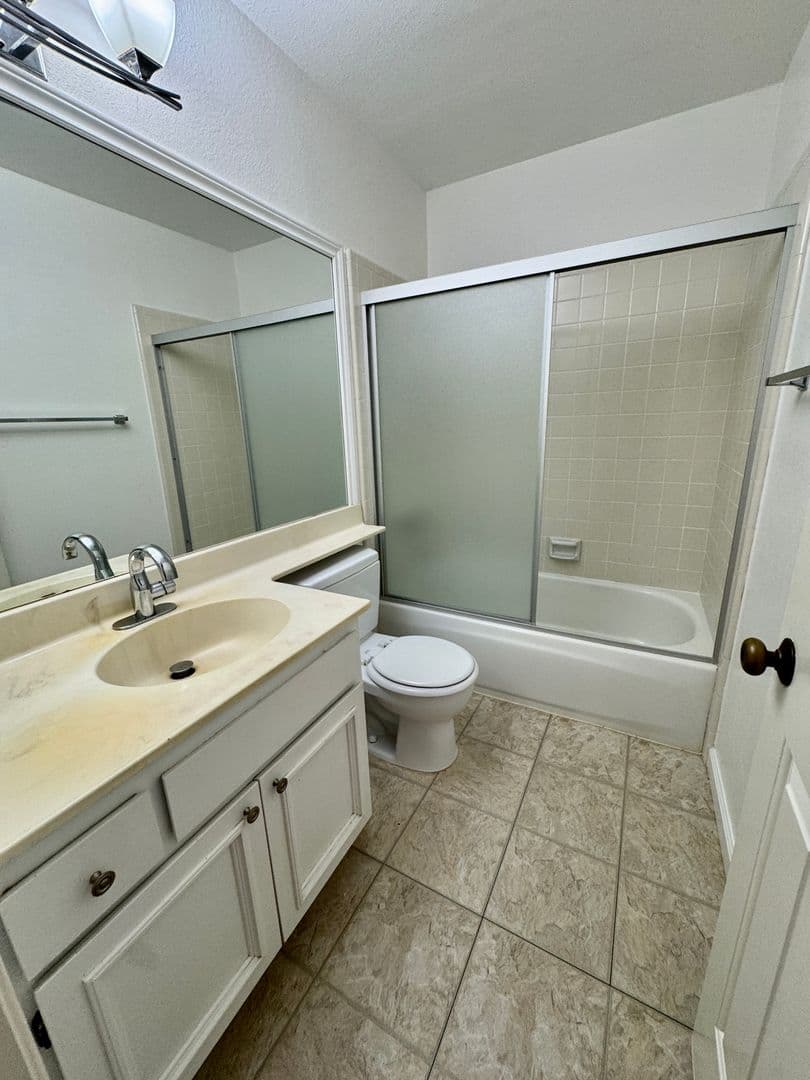 Novato Townhome: 1033 Susan Way.