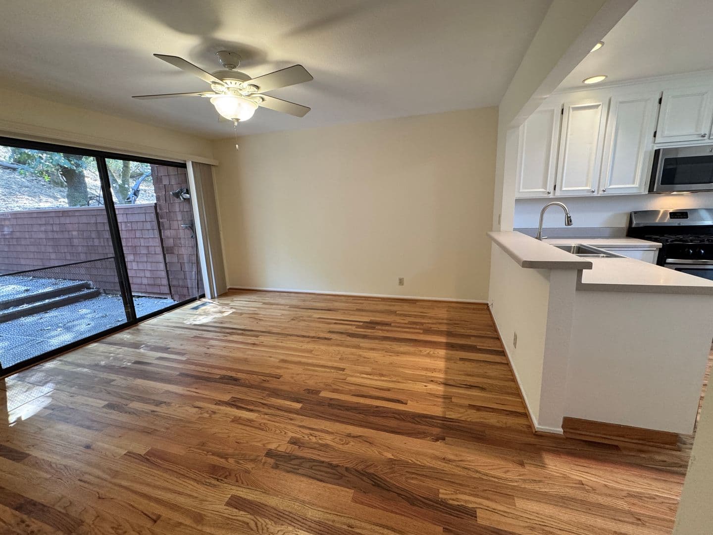 Novato Townhome: 1033 Susan Way.