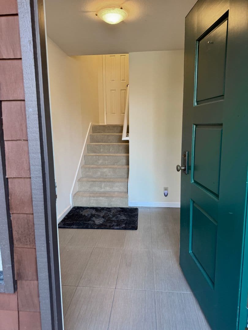 Novato Townhome: 1033 Susan Way.