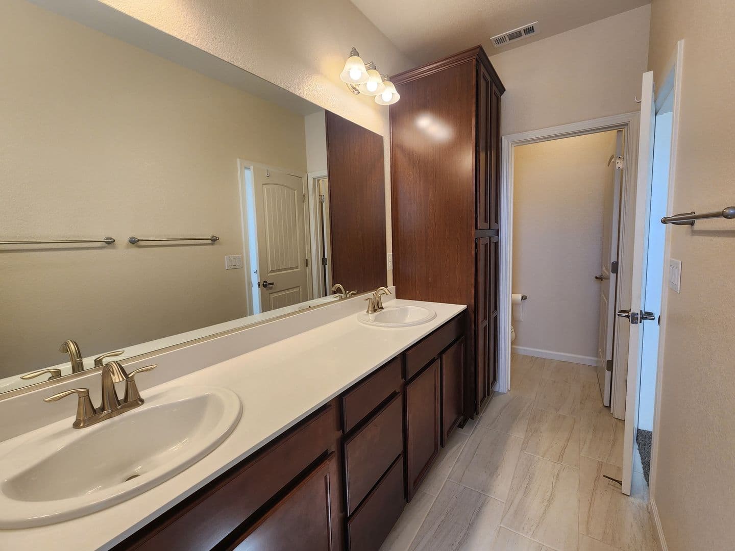 Carson City House: 1034 Arbor Road