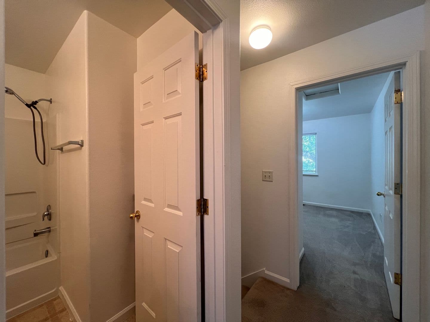 Fernley Apartment: 725 Starlite Drive