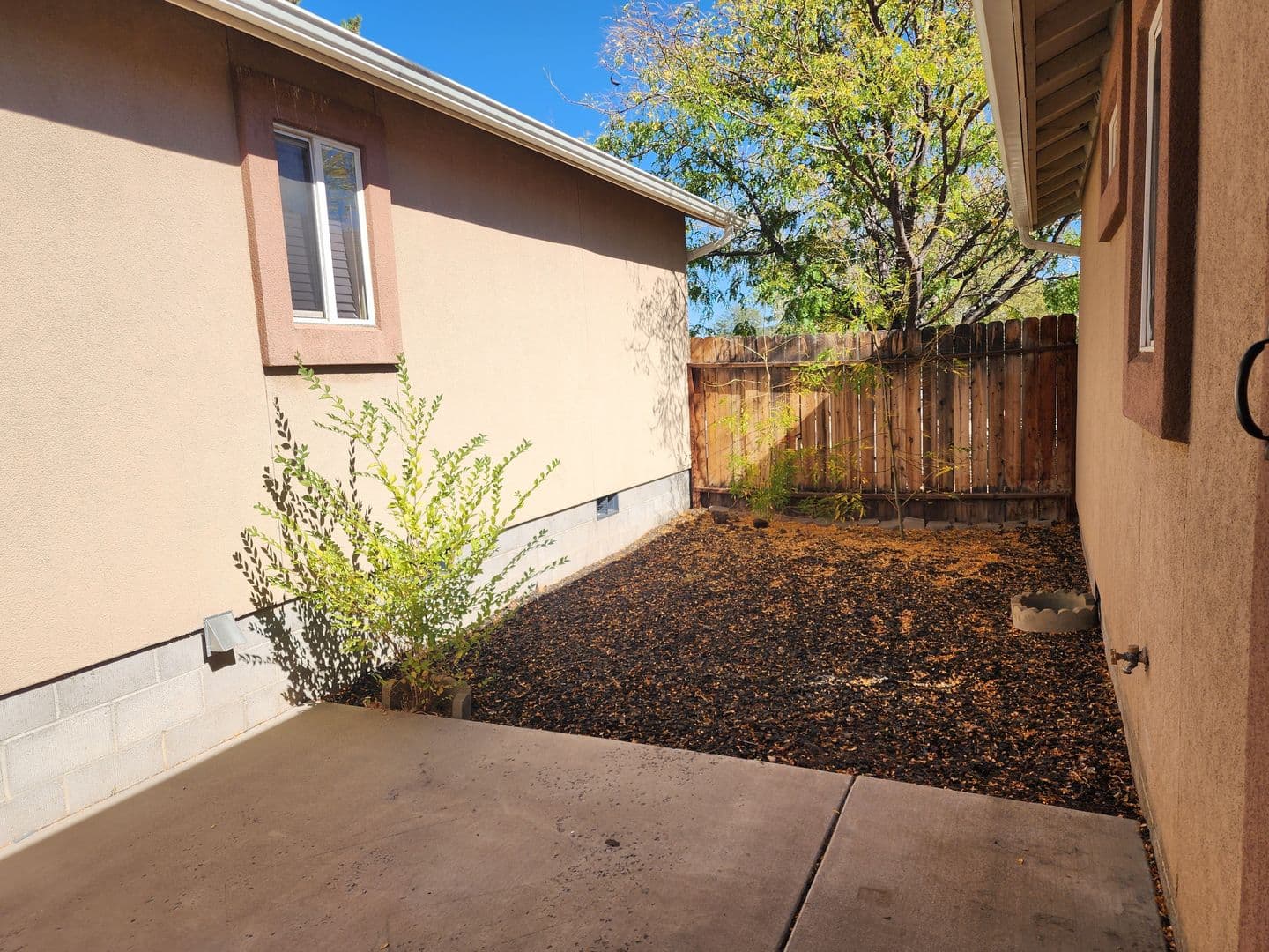 Carson City Apartment: 3500 Vista Grande Blvd.