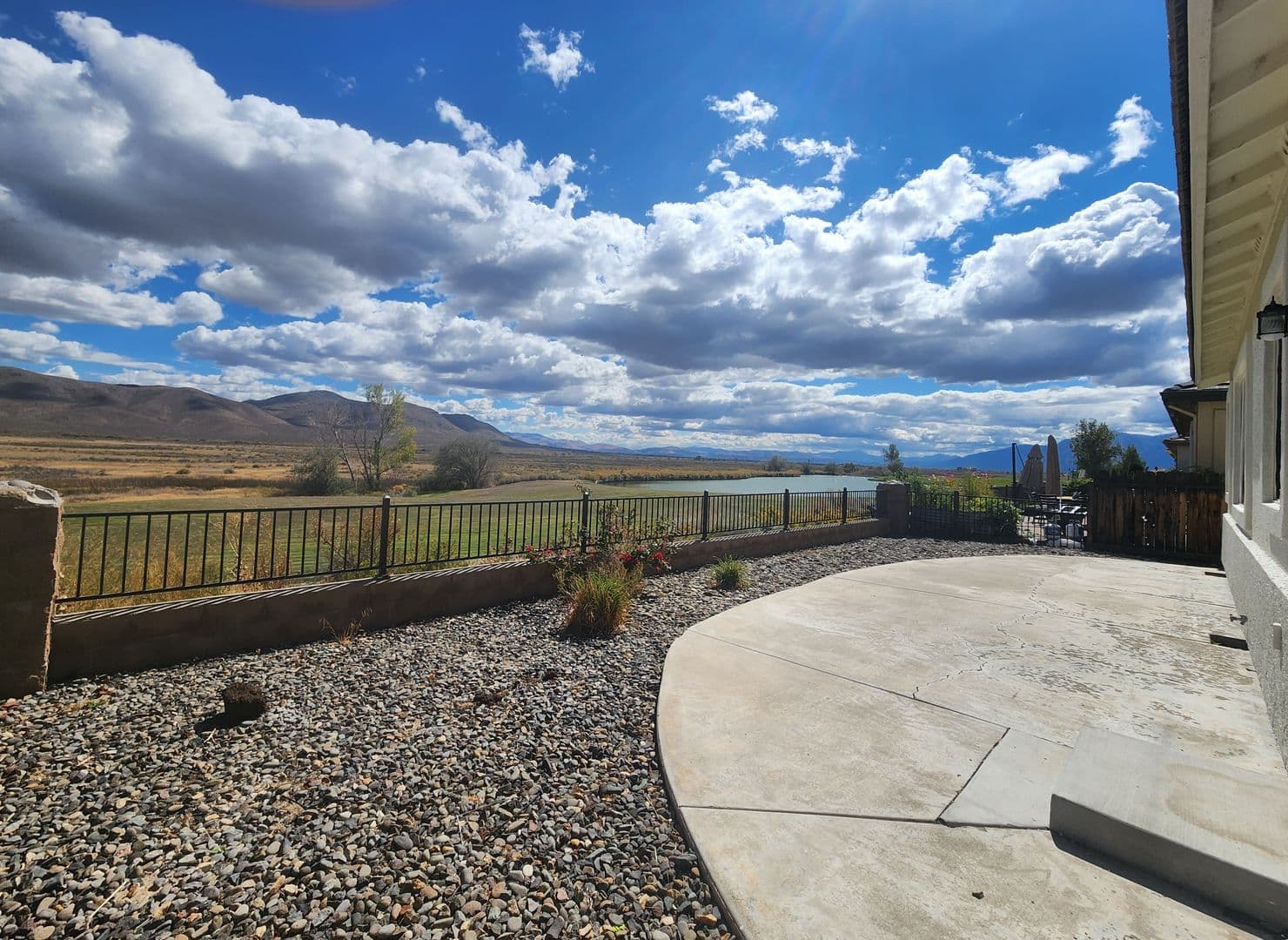 Minden House: 3493 Long Drive