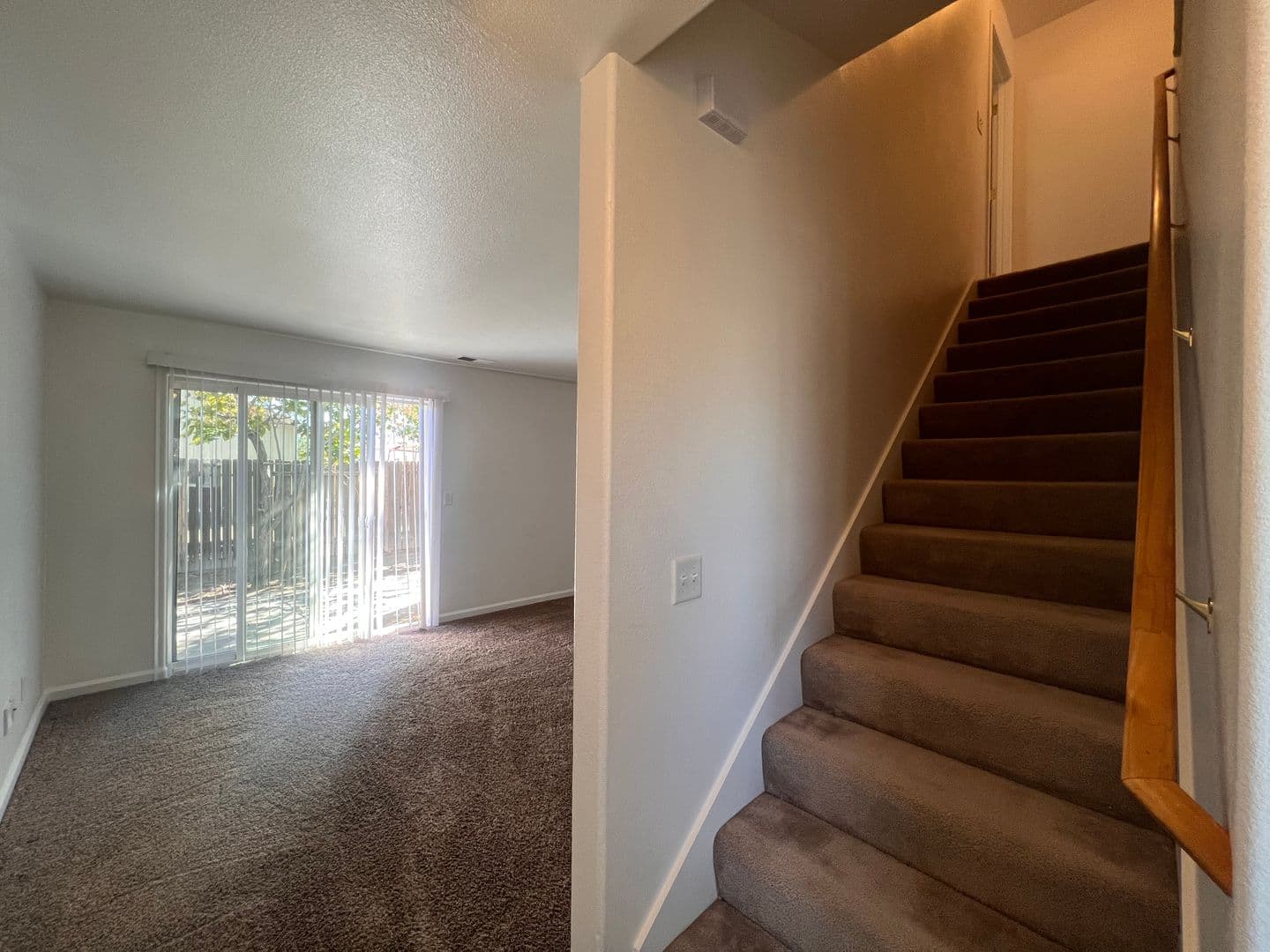 Fernley Apartment: 725 Starlite Drive