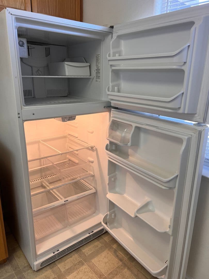 Fernley Apartment: 725 Starlite Drive