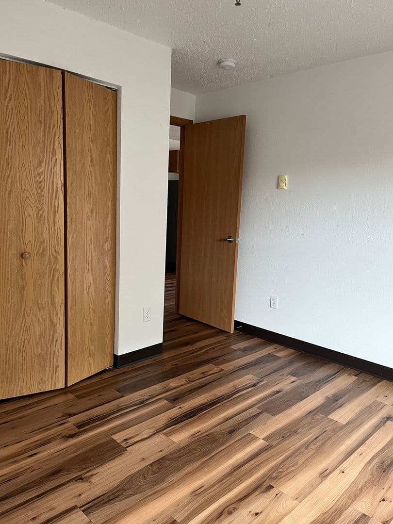 Duluth Apartment: 730 E 2nd St
