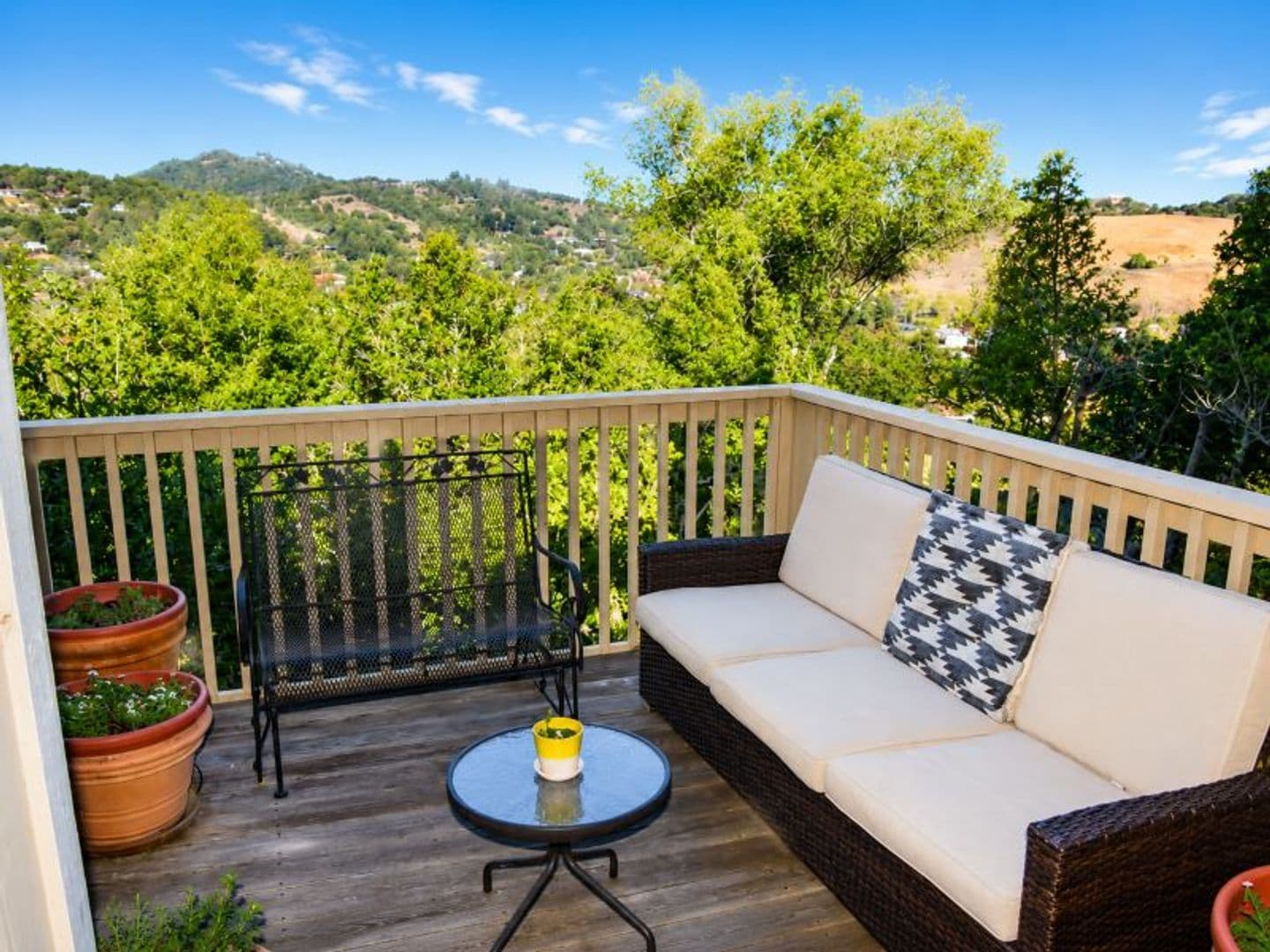 Mill Valley Townhome: 11 Kilmer Court