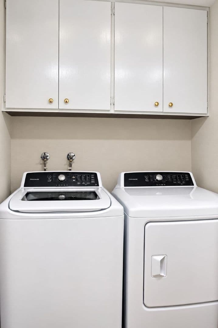 Novato House: 25 Salvatore Drive