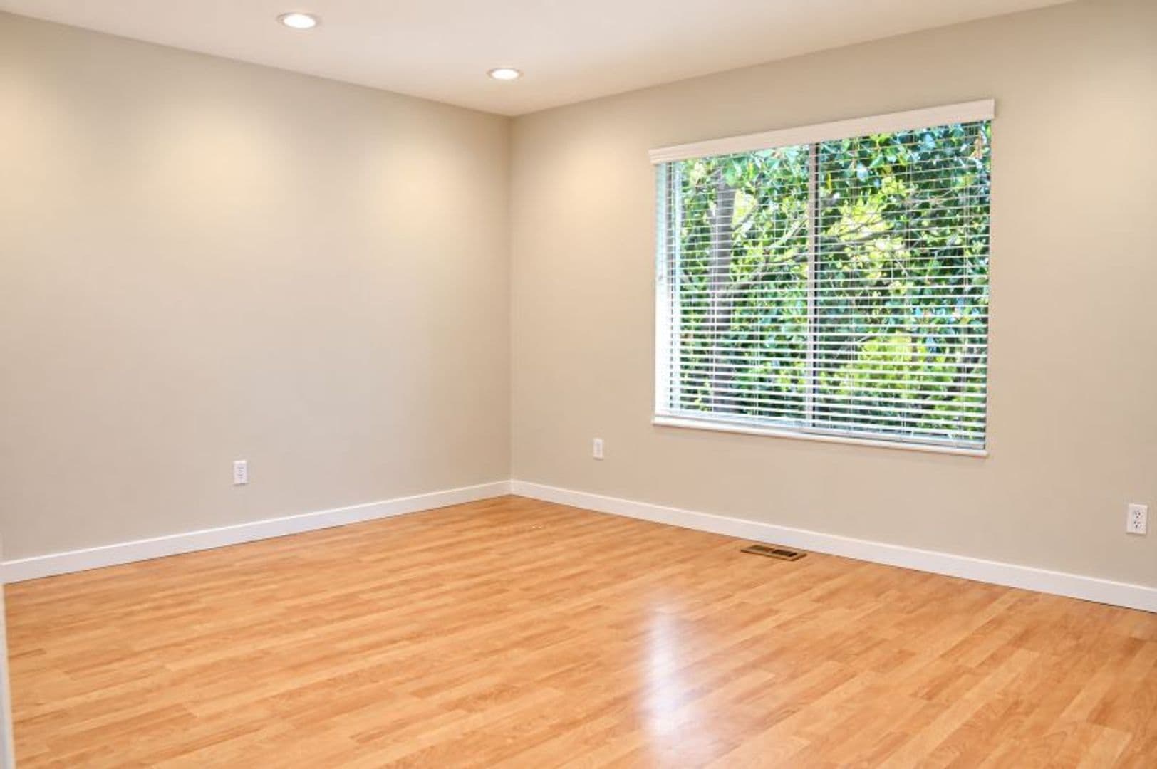 Novato House: 25 Salvatore Drive