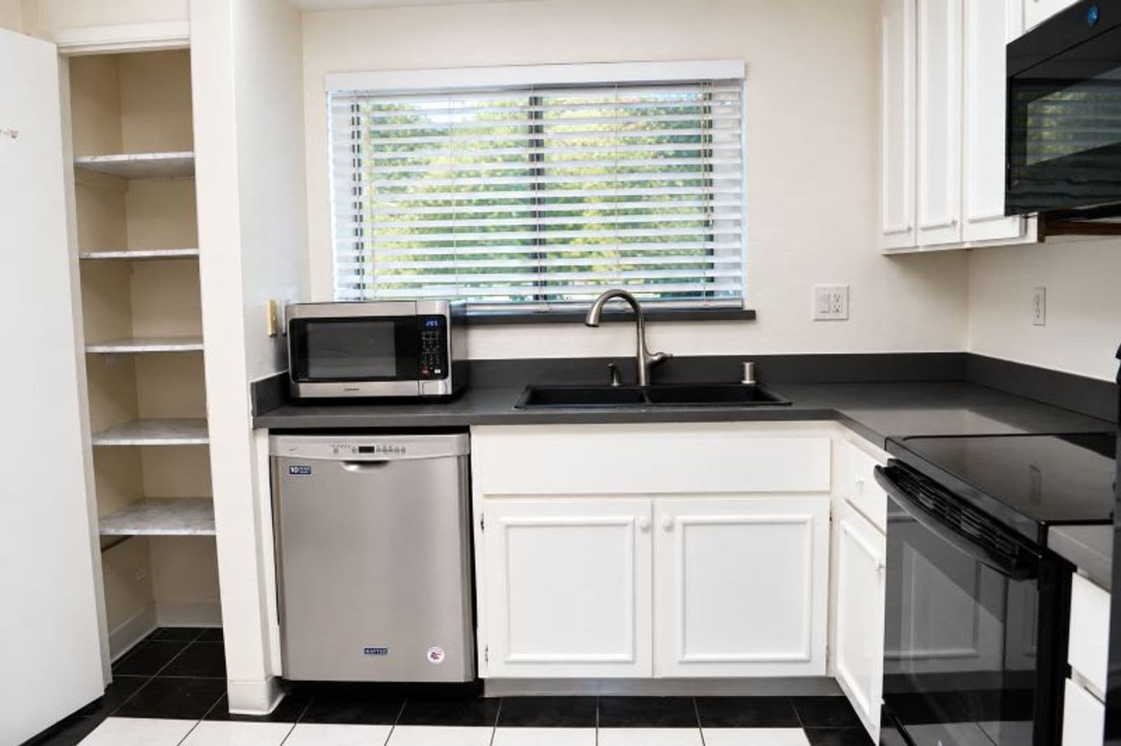 Novato House: 25 Salvatore Drive