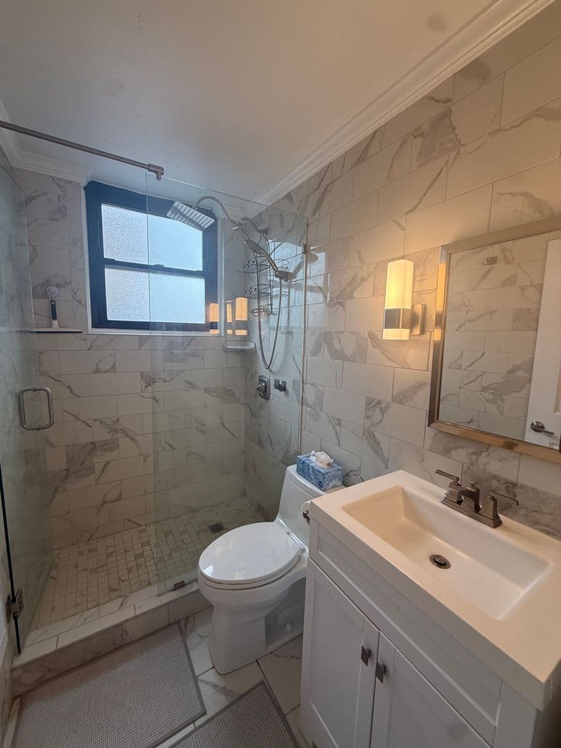 Charleston Apartment: 1108 Kanawha Blvd E Unit 205