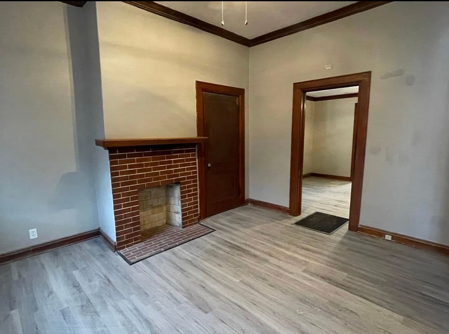 Charleston Apartment: 406 Maryland Avenue