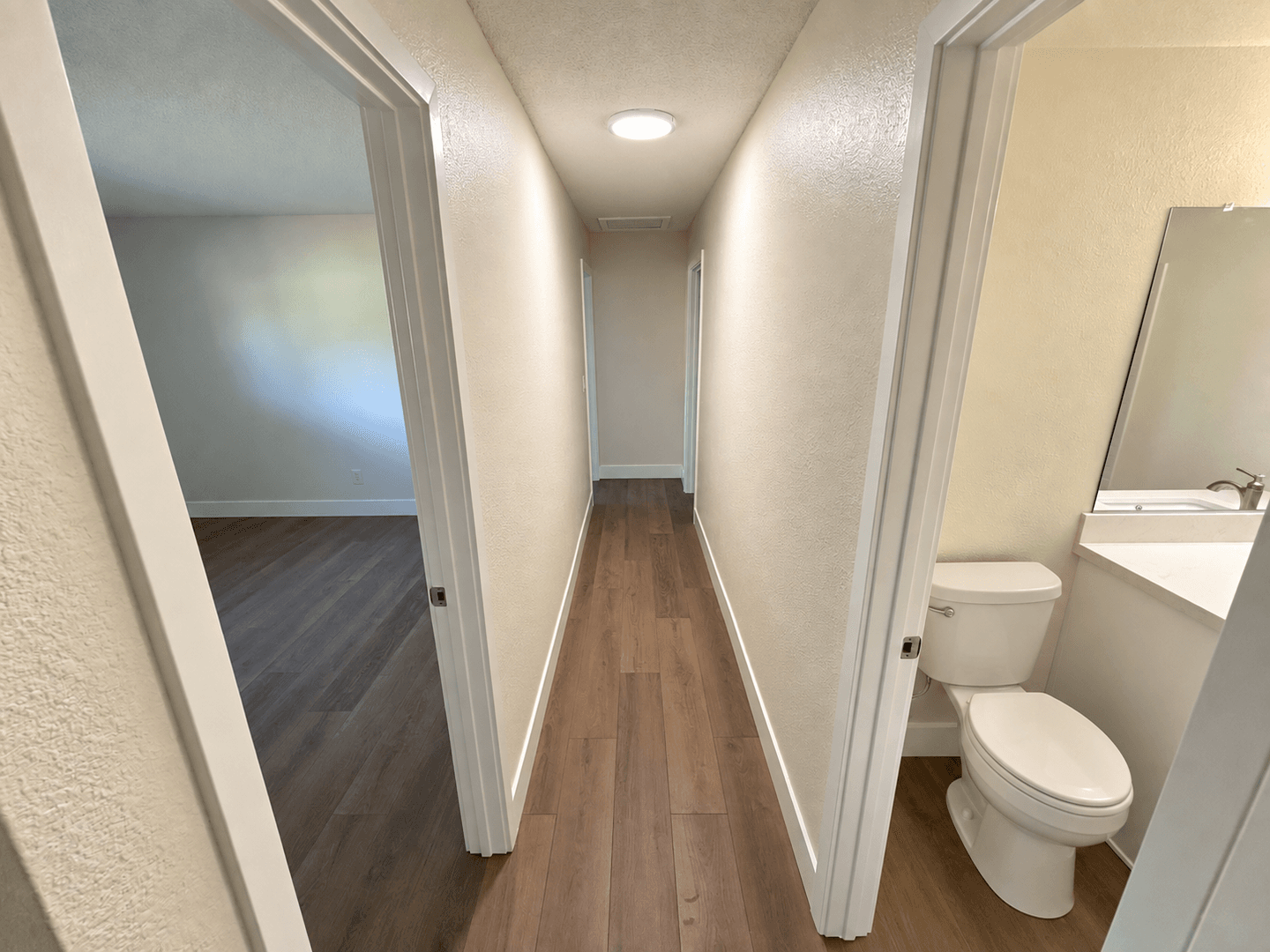 Garden Grove Apartment: 12101 Laguna St
