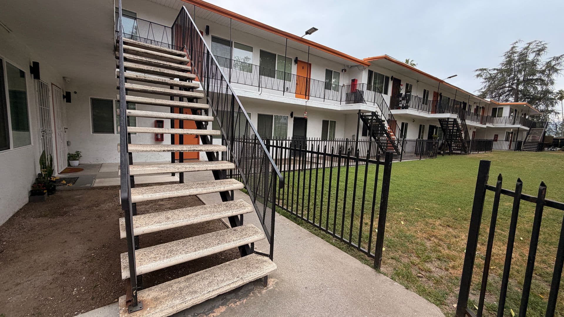 Pasadena Apartment: 267 - 269 Barthe Drive