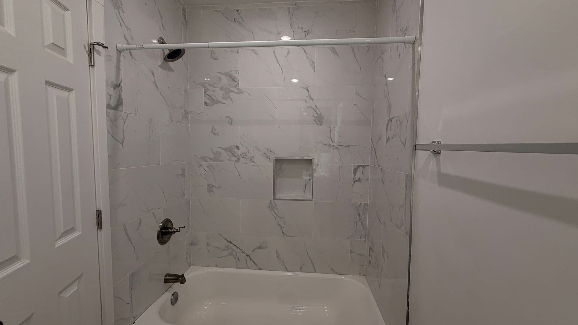 Los Angeles Apartment: 3849 South Gibraltar Ave.