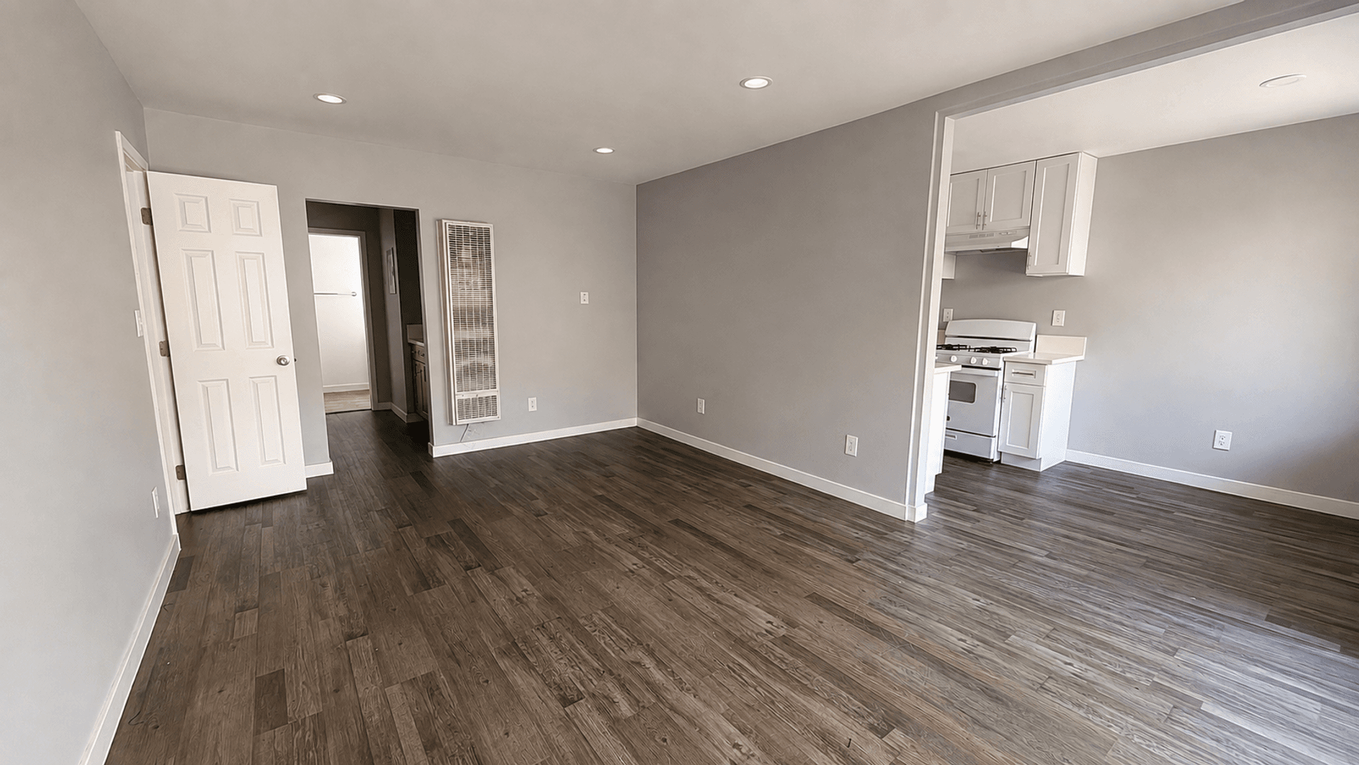 Los Angeles Apartment: 3849 South Gibraltar Ave.