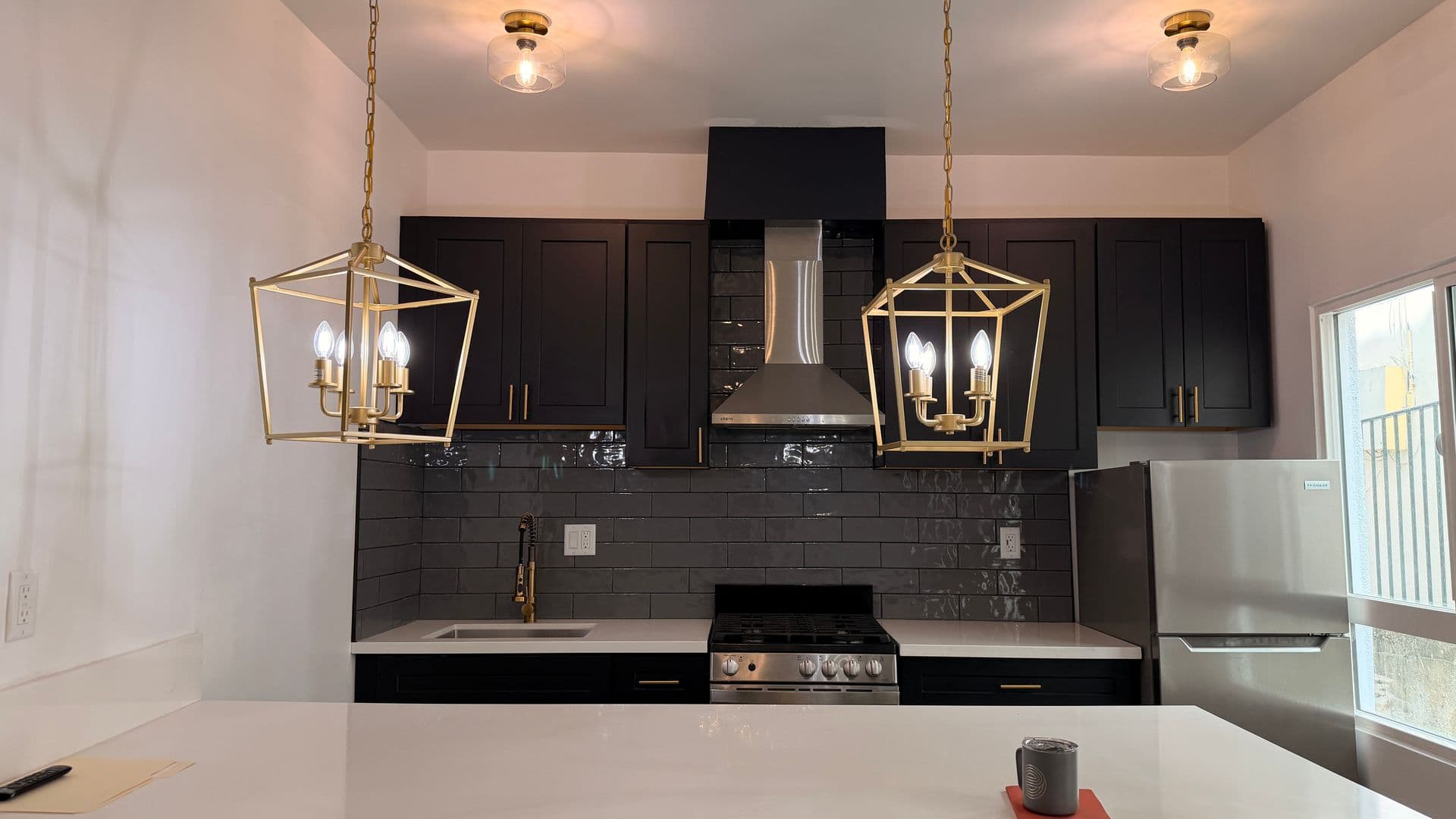 Los Angeles Apartment: 1926 N. Whitley Avenue