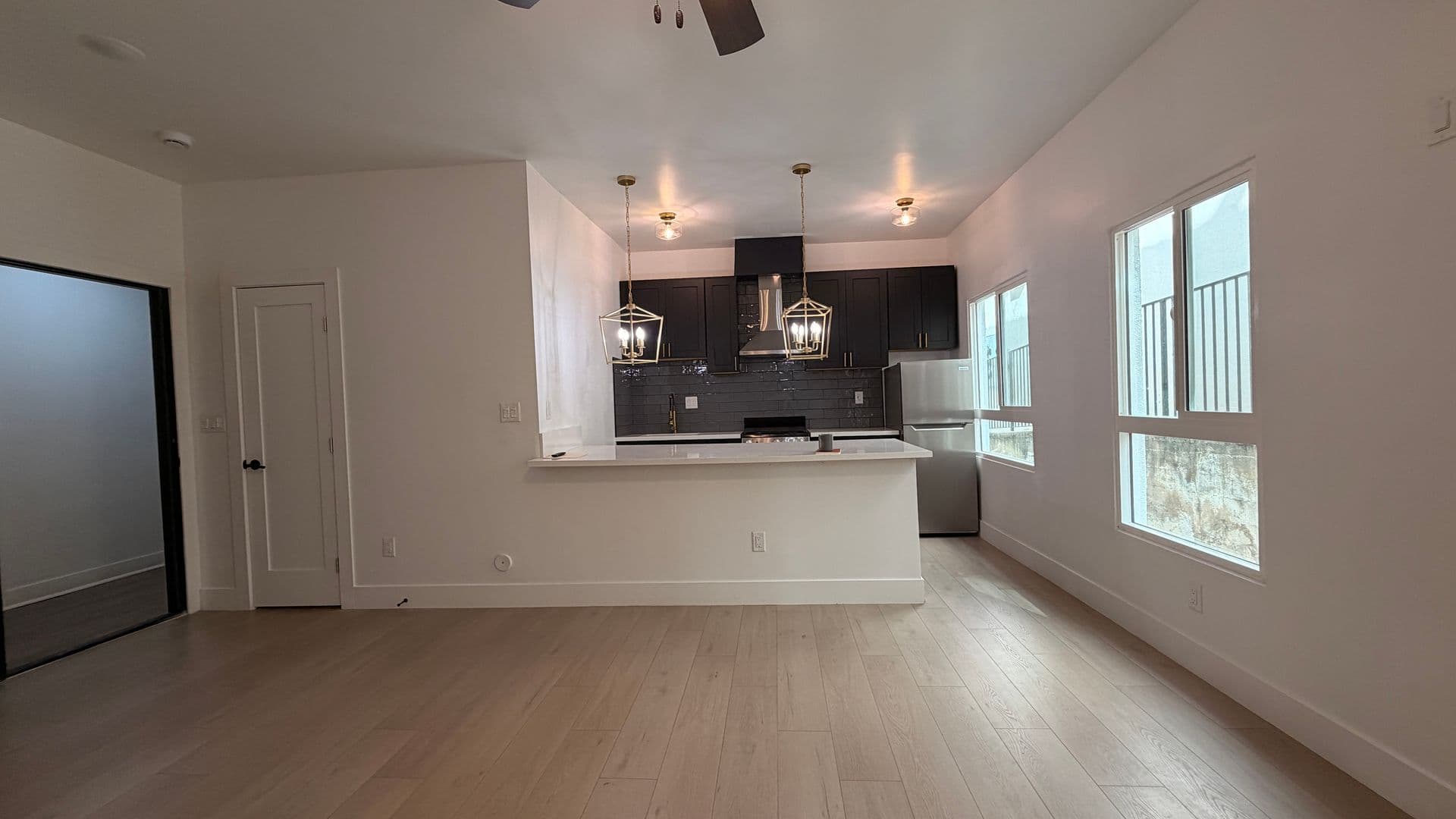 Los Angeles Apartment: 1926 N. Whitley Avenue