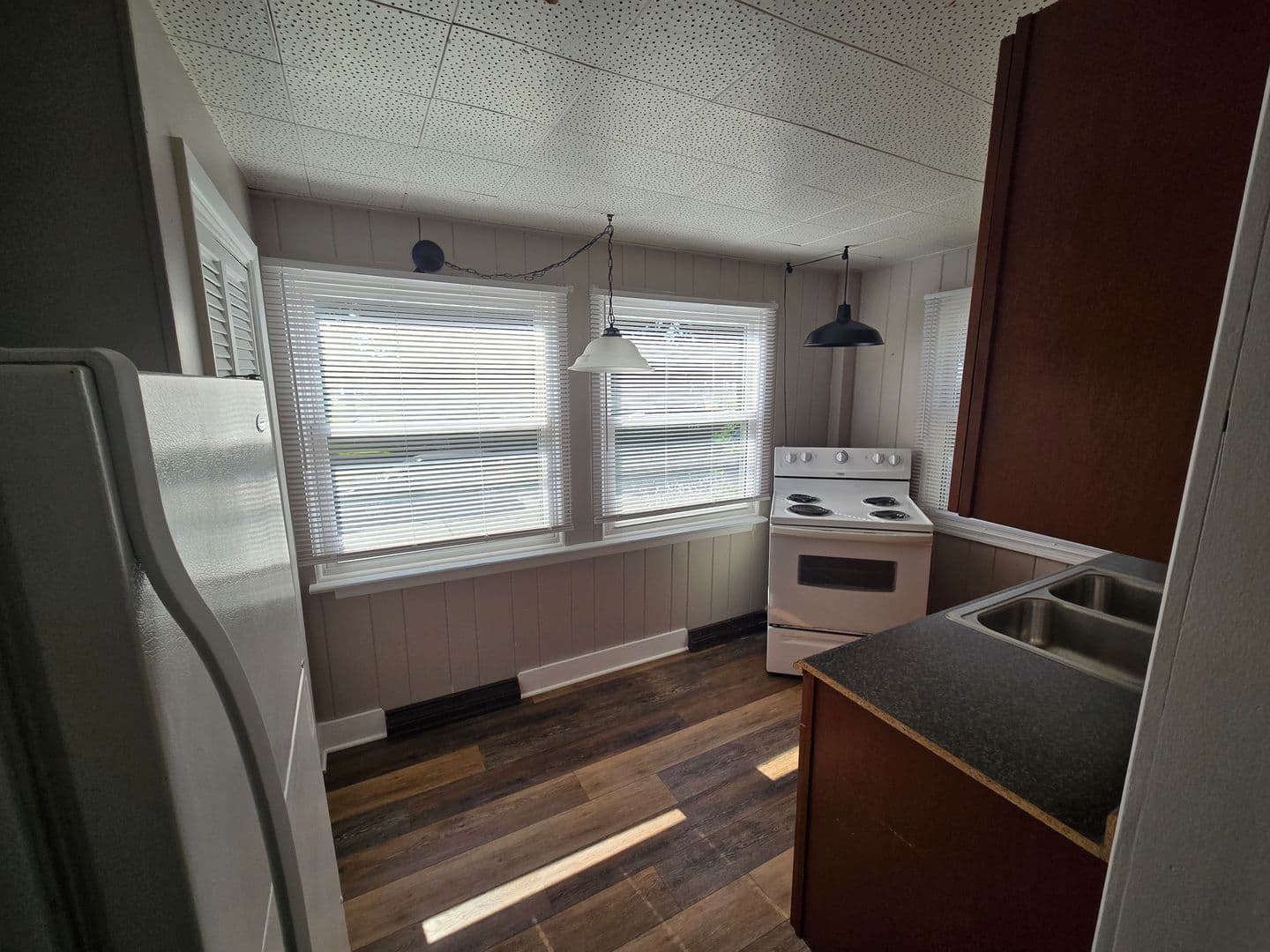 Zelienople Apartment: 306 S. High St