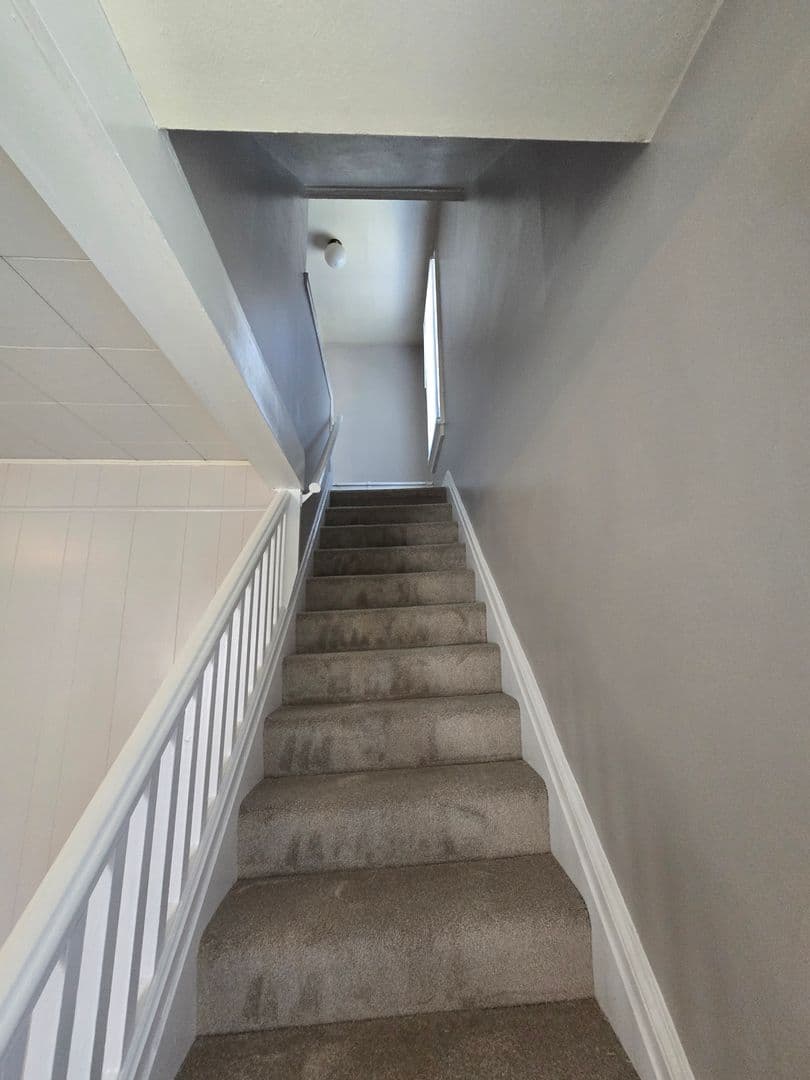 Zelienople Apartment: 306 S. High St