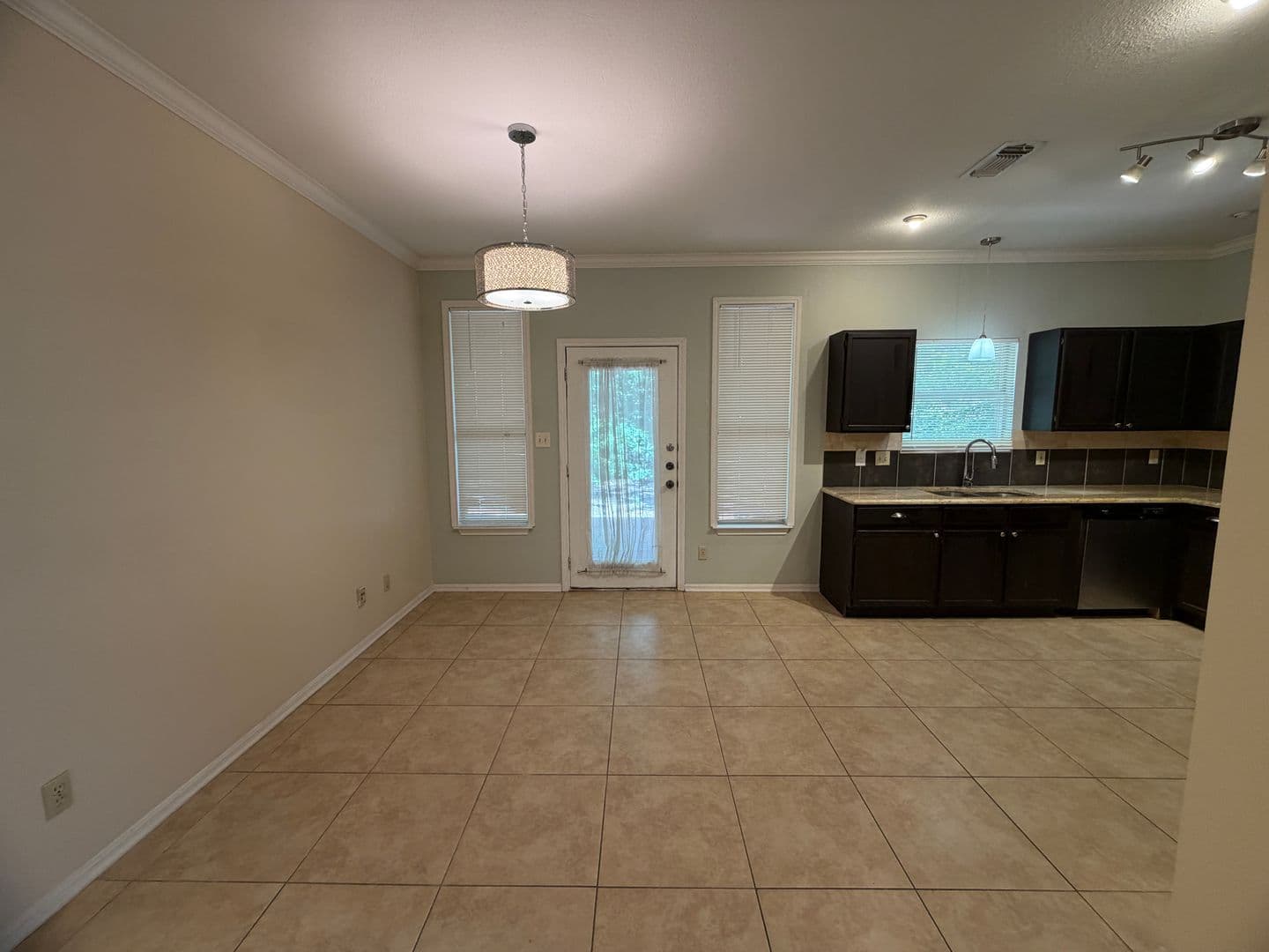 San Antonio House: 13123 Burgundy Point