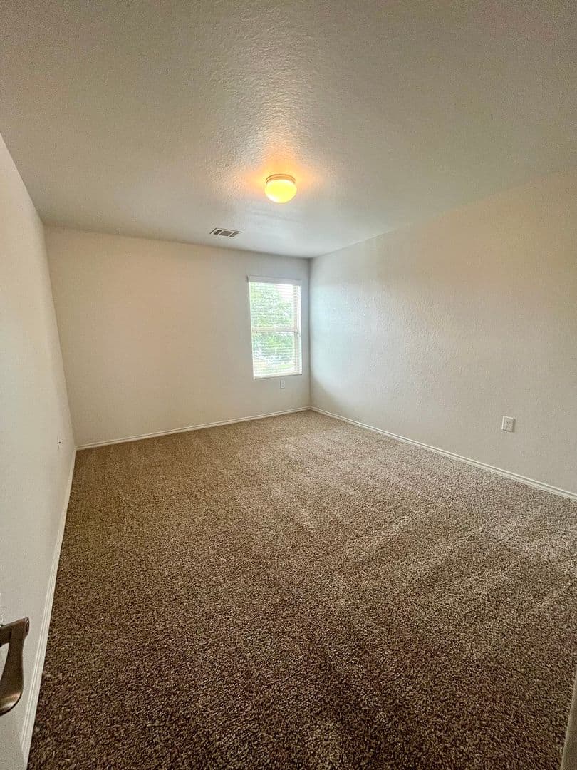 San Antonio House: 6011 Travis Summit