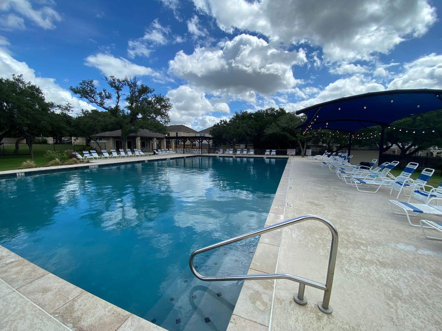 San Antonio House: 27039 Trinity Bend