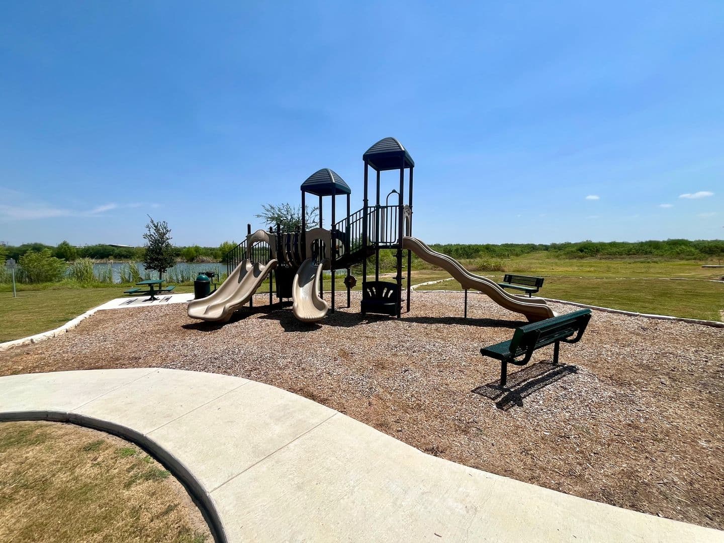 San Antonio House: 4238 Admirals Bend