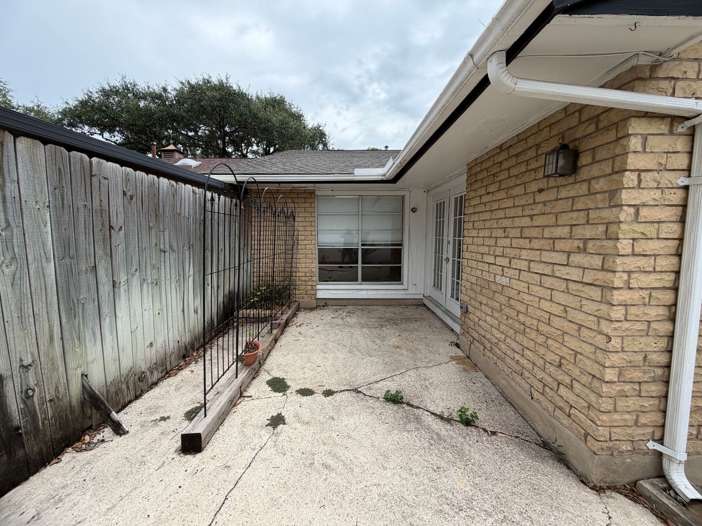 San Antonio Apartment: 11119 Whisper Valley Street